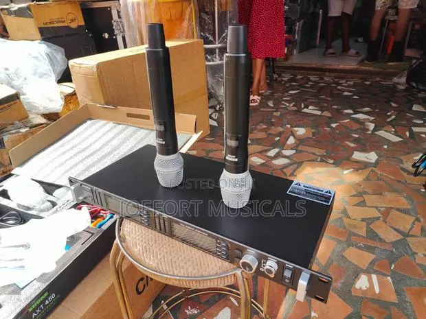 Shure AXT 450 · Photo 2