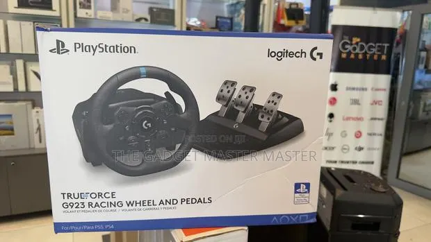 Logitech G923 Racing Wheel And Pedals -for Ps5, Ps4, Pc,Mac · Photo 1