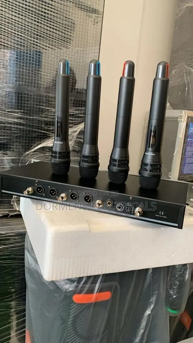 Shure Mx7070 4in 1 Lapel Wireless Microphone · Photo 1