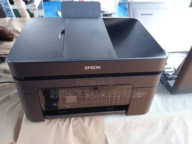 Epson Wf 2830/Xp 4100 · Photo 1