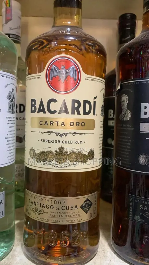 Bacardi Carta Oro 1l · Photo 1