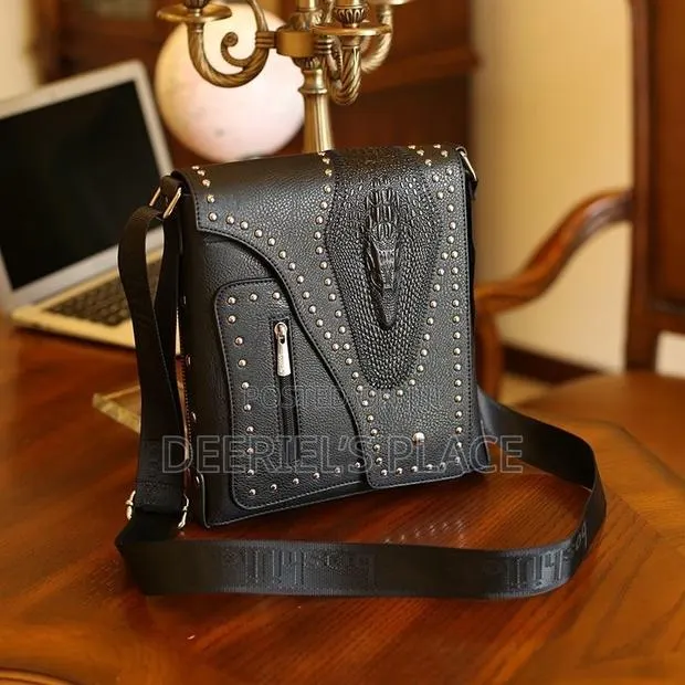 Leather Bag · Photo 1