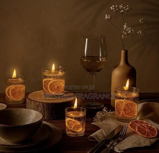 Marriot Hotel Scented Dried Bloom Candle · Photo 1