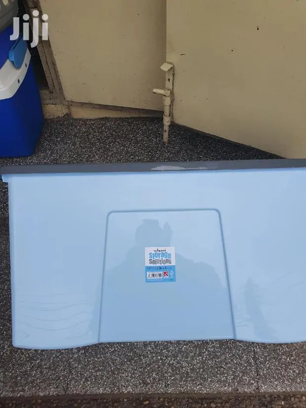 110 Litres Storage Container · Photo 1