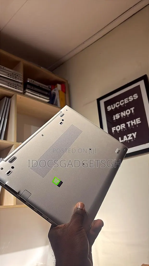 Laptop HP EliteBook 840 G5 8GB Intel Core i5 SSD 256GB · Photo 6