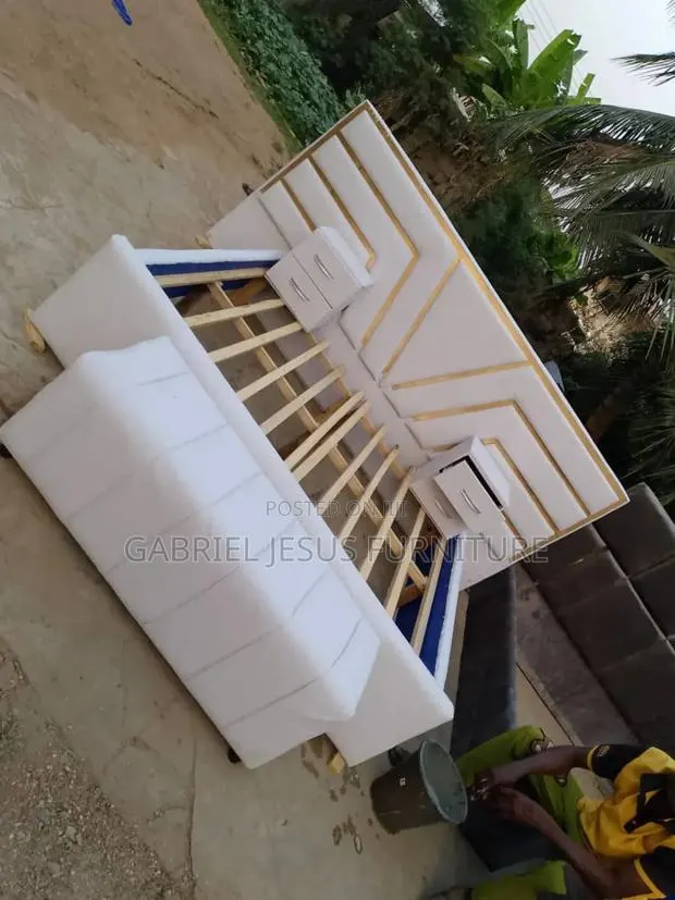 Queen Size Bed With Mattress Available · Photo 1