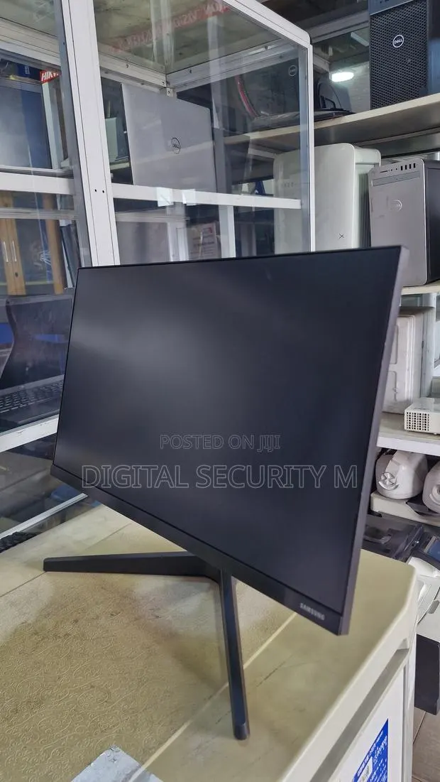 Samsung 24" Edgeless Monitor · Photo 1