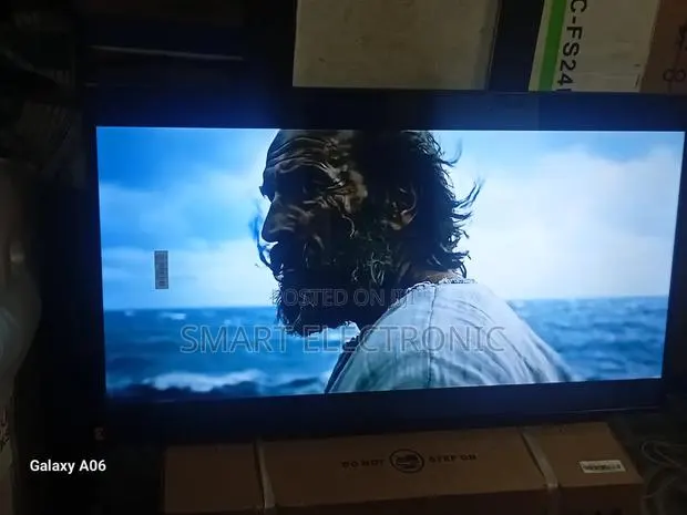 Samsung 43" Smart Tv – Your Gateway to Unlimited Entertainment · Photo 1