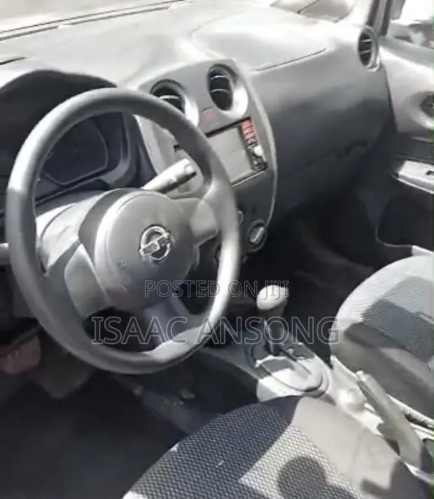 Nissan Note 2014 Red · Photo 1