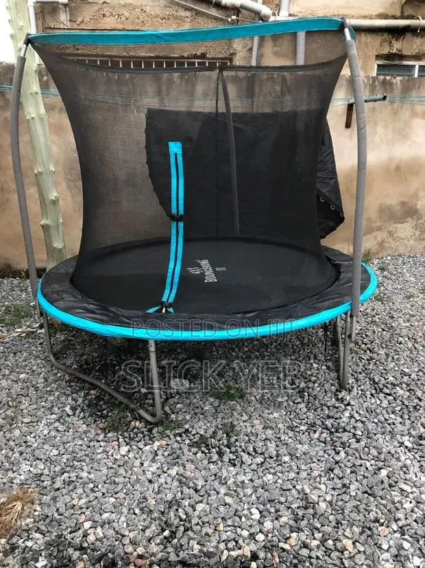 8ft Trampoline · Photo 2