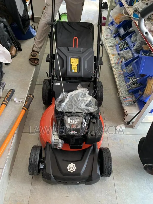 Lawn Mower · Photo 3