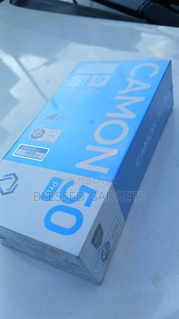 New Tecno Camon 50 Pro 256 GB Gold · Photo 1