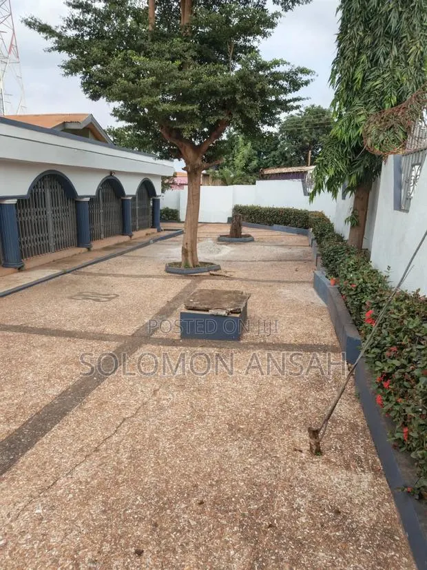 6bdrm House in Free Will Agency, Kumasi Metropolitan for rent · Photo 1