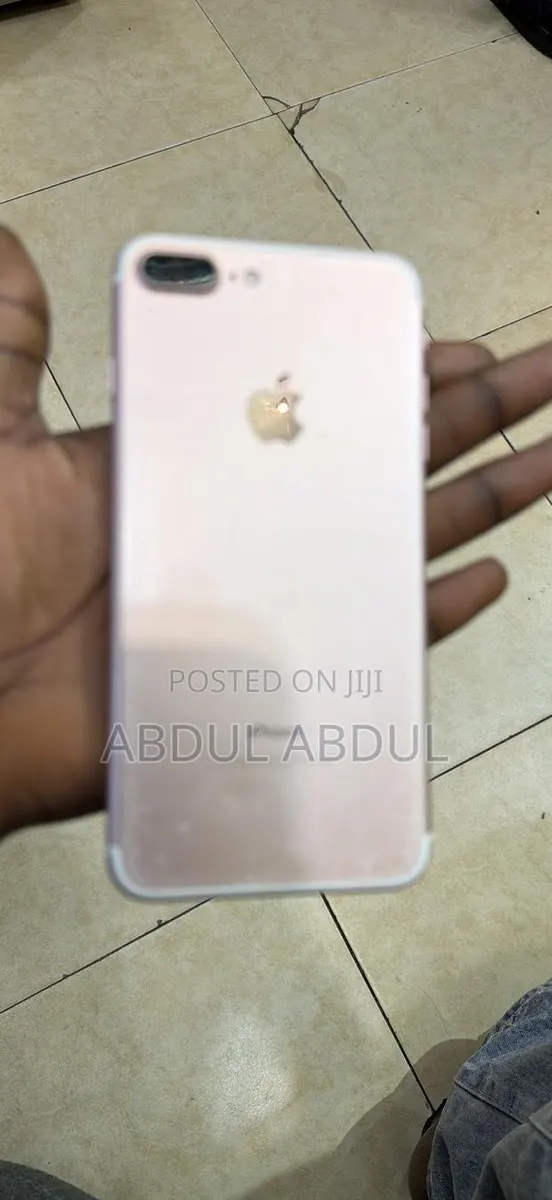 Apple iPhone 7 Plus 256 GB Rose Gold · Photo 1
