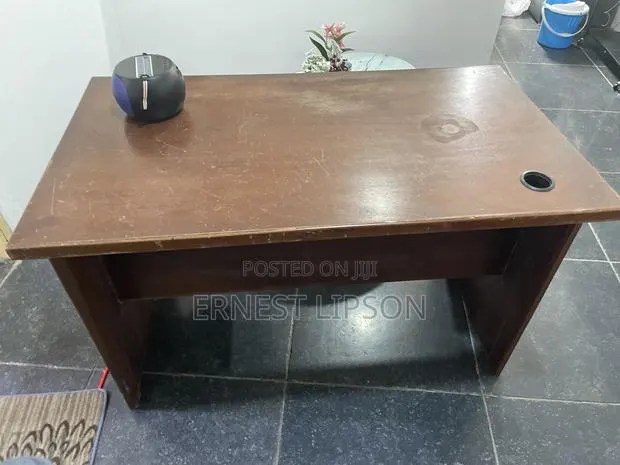 Work Desk Table · Photo 1