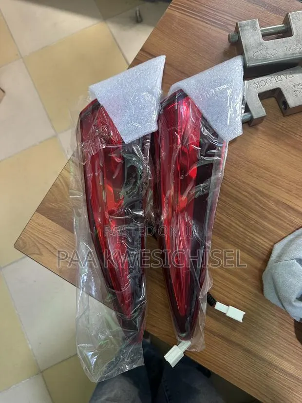 Honda Civic 2016 2017 2018 Boot Lights · Photo 1