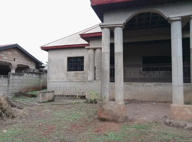 4bdrm House in Brother K Estate, Kumasi Metropolitan for sale · Photo 1