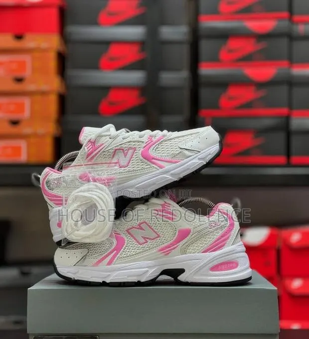 New Balance 530 White Pink Sugar Sneakers · Photo 1