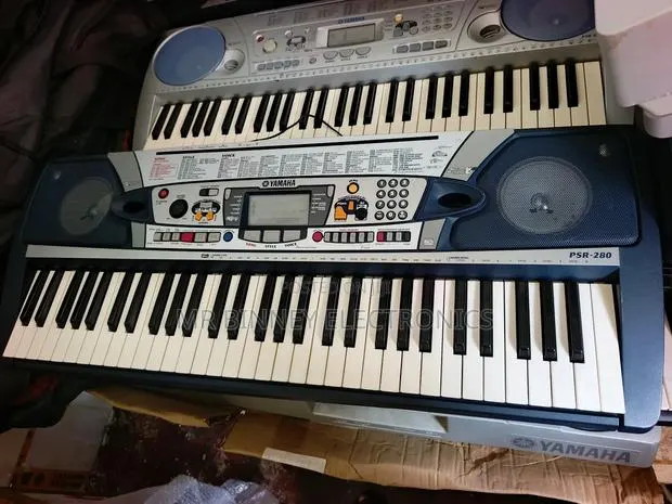 Yamaha Psr280 · Photo 1