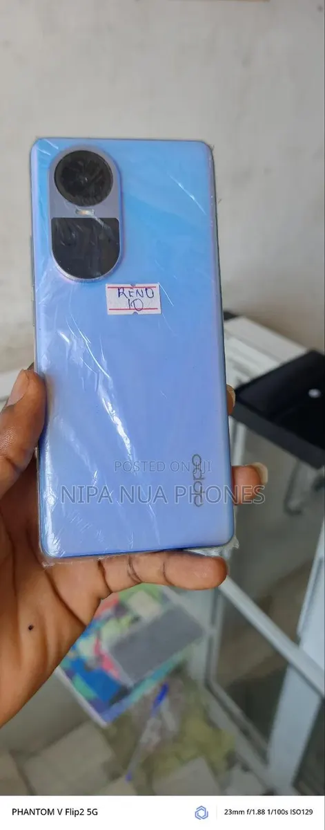 Oppo Reno 10 5G 256 GB Blue · Photo 1