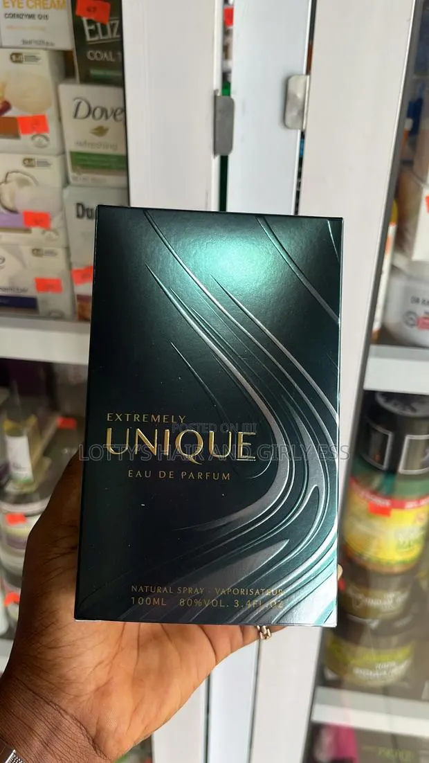 Extremely Unique Eau De Parfum 100ml · Photo 1