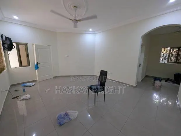 2bdrm Apartment in Achimota Cfc Estate for rent · Photo 1