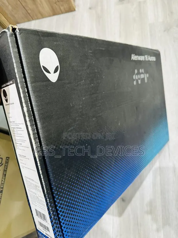 Laptop Alienware 16 Aurora 16GB Intel Core 7 SSD 1T · Photo 1