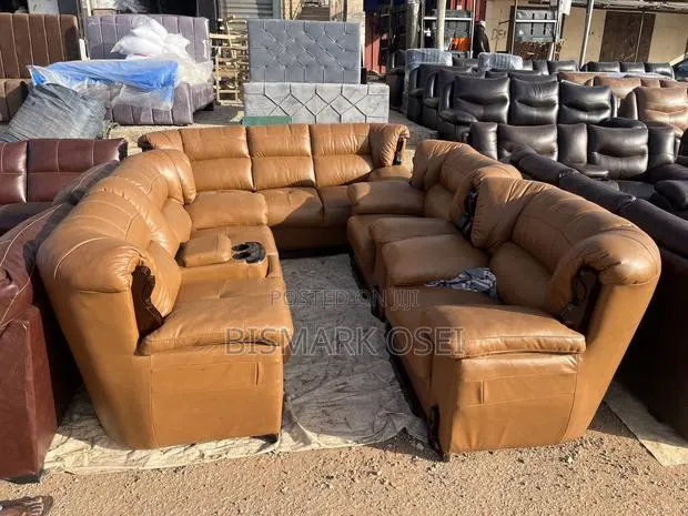 Royal Comfortable Sofa Set · Photo 1