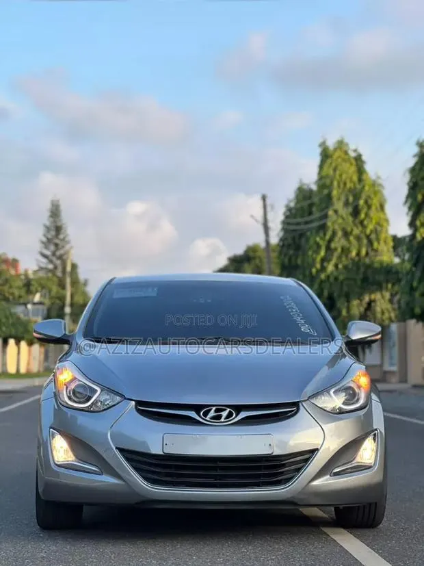 Hyundai Avante 2014 Gray · Photo 1
