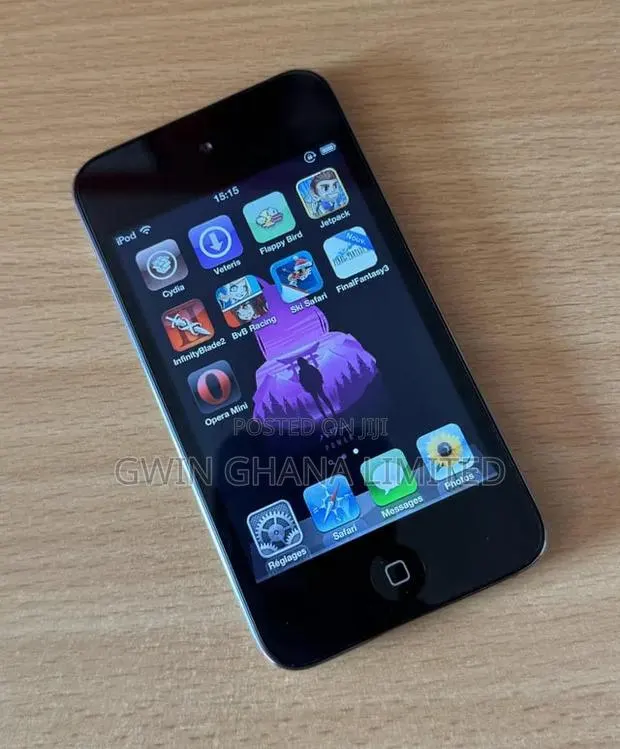 Apple iPod 3rd Gen 64gb · Photo 1