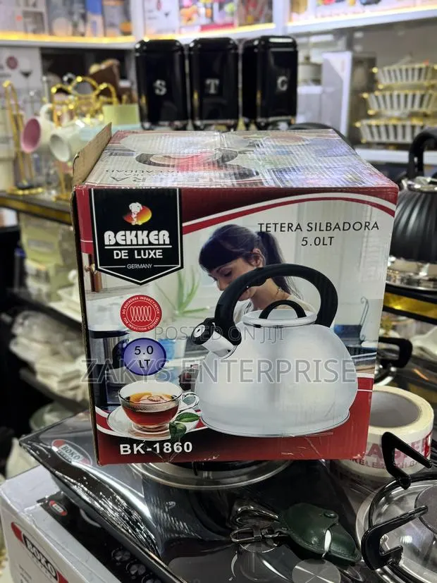 Stainless Whistling Kettle 5l · Photo 1