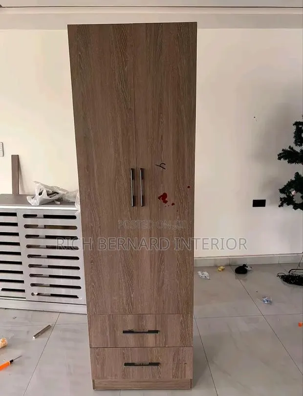 Single Laminated Wardrobe · Photo 1