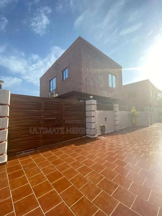4bdrm House in Tesano for rent · Photo 1
