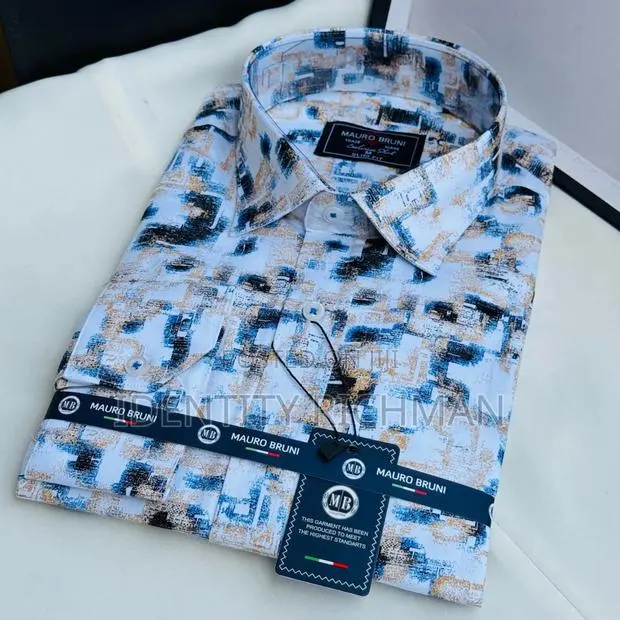 Men Longsleeved Shirts · Photo 1