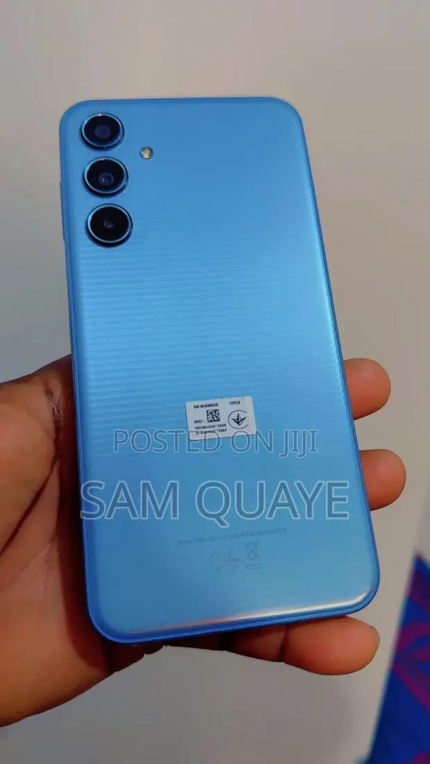 Samsung Galaxy M35 128 GB Blue · Photo 1