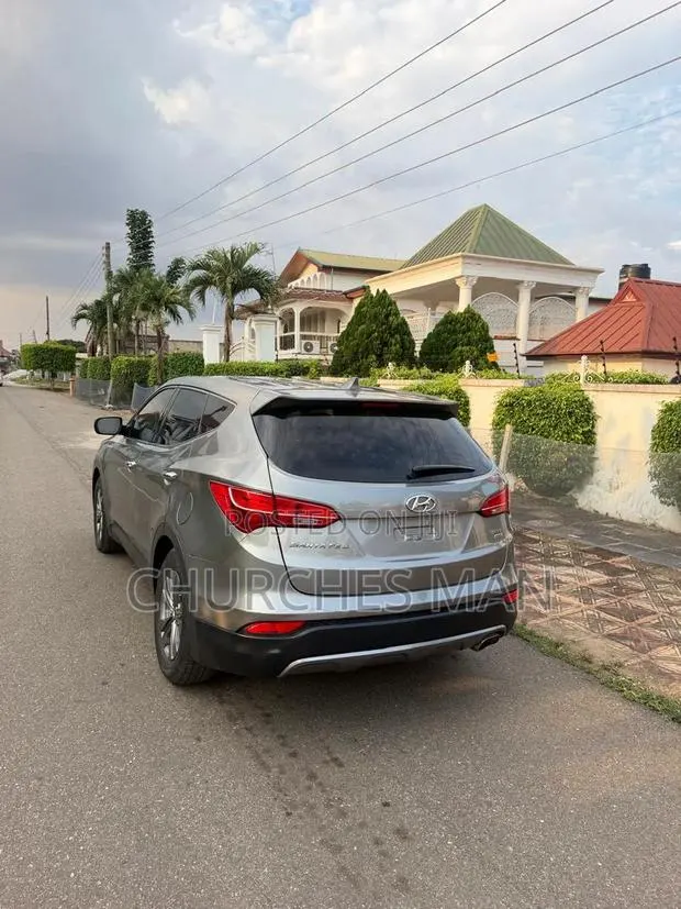 Hyundai Santa Fe Limited AWD 2017 Gray · Photo 1