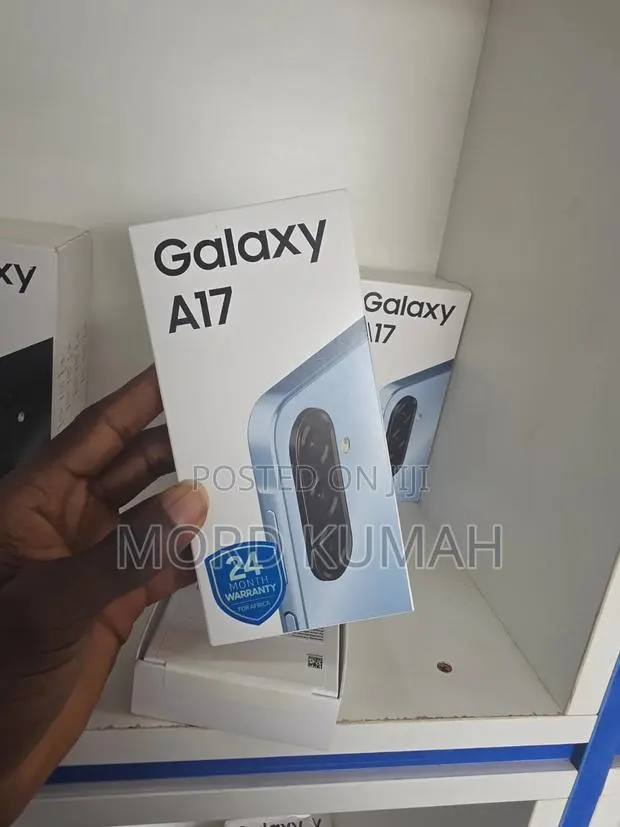 New Samsung Galaxy A17 128 GB Black · Photo 3