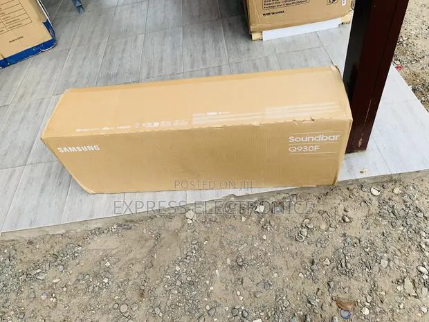 High Quality Q-Series Soundbar HW-Q930F Ch Subwoofer & Rear Speaker · Photo 1