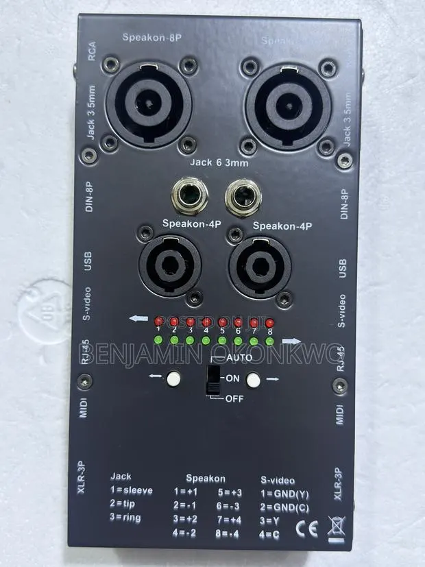 Professional Multi-Connector Audio/Video Cable Tester · Photo 1