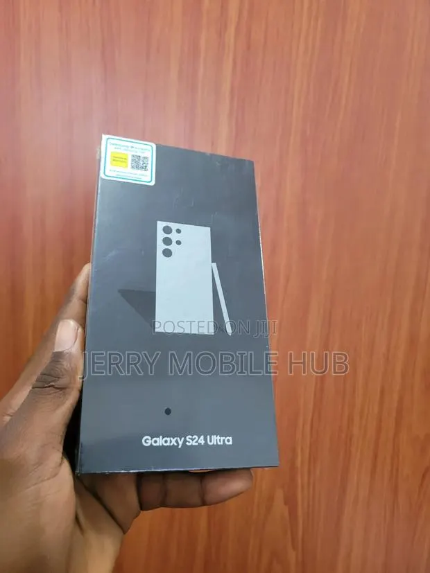 New Samsung Galaxy S24 Ultra 256 GB Black · Photo 1