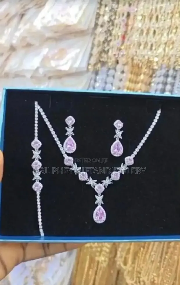 Zironic Jewelry Set · Photo 1