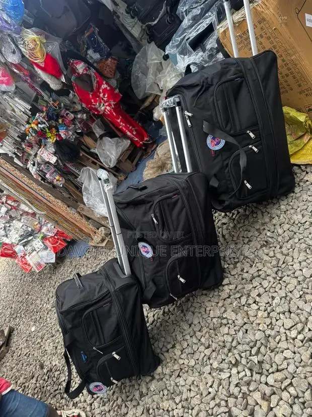 3in1 Quality Travelling Bag Set · Photo 1