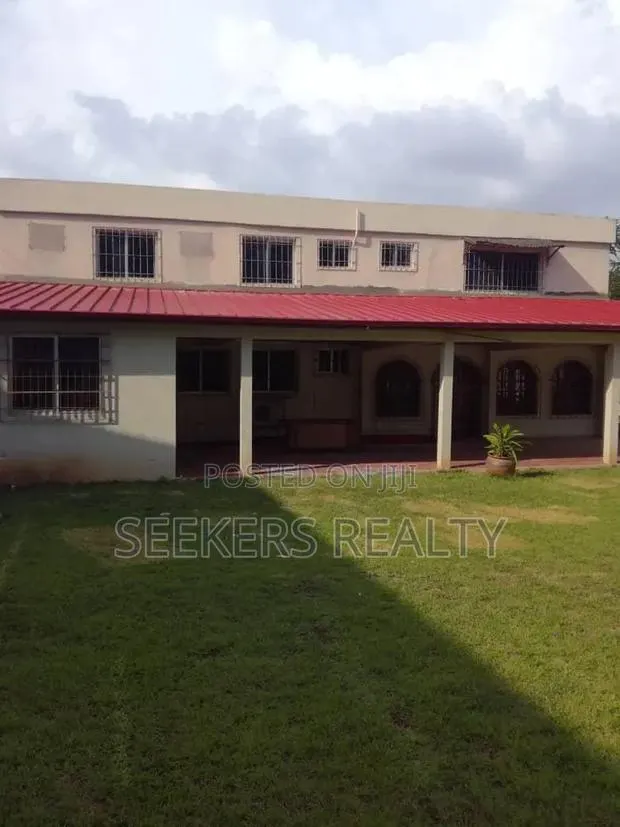 9bdrm House in Seekers Realty, Airport Residential Area for rent · Photo 1