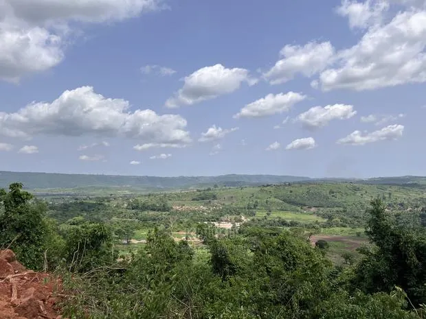 Aburi-Pokrom-Amanfrom Land · Photo 1