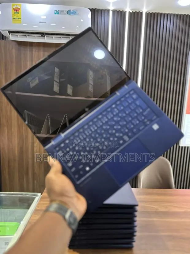 Laptop HP Elite Dragonfly x360 8th Gen 8GB Intel Core i5 SSD 256GB · Photo 1