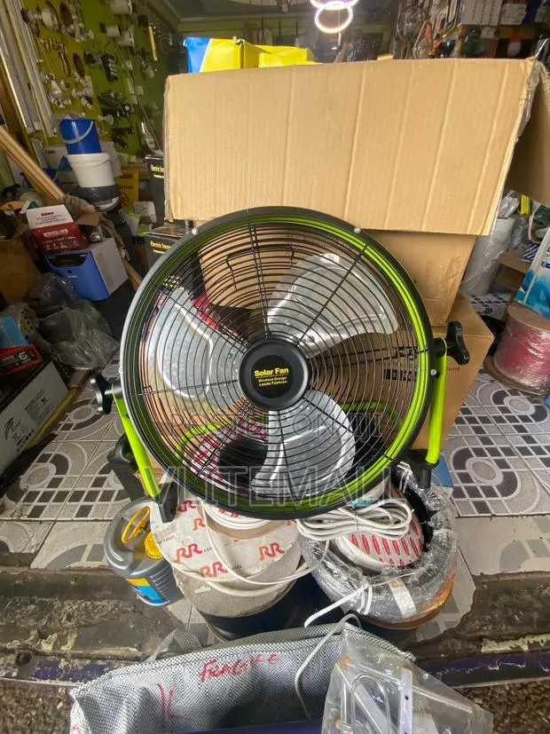 Portable, Rechargeable Solar-powered Fan, · Photo 1