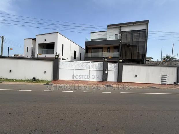 5bdrm House in Charclem Ventures, Accra Metropolitan for sale · Photo 1