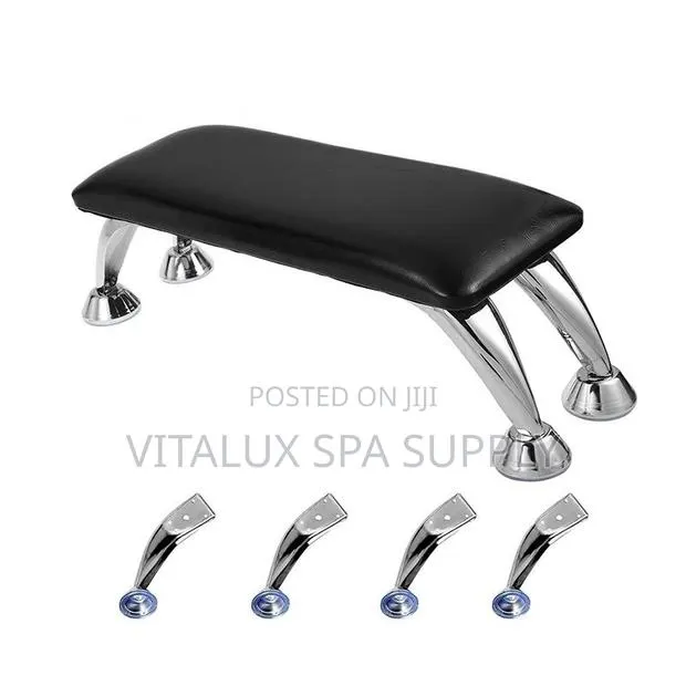 Nail Armrest · Photo 1