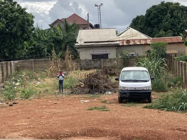 Half Plot for Sale at Sokoban,Abuabo Main Road. · Photo 1