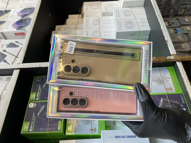 Fold Cases for Samsung Phones · Photo 1